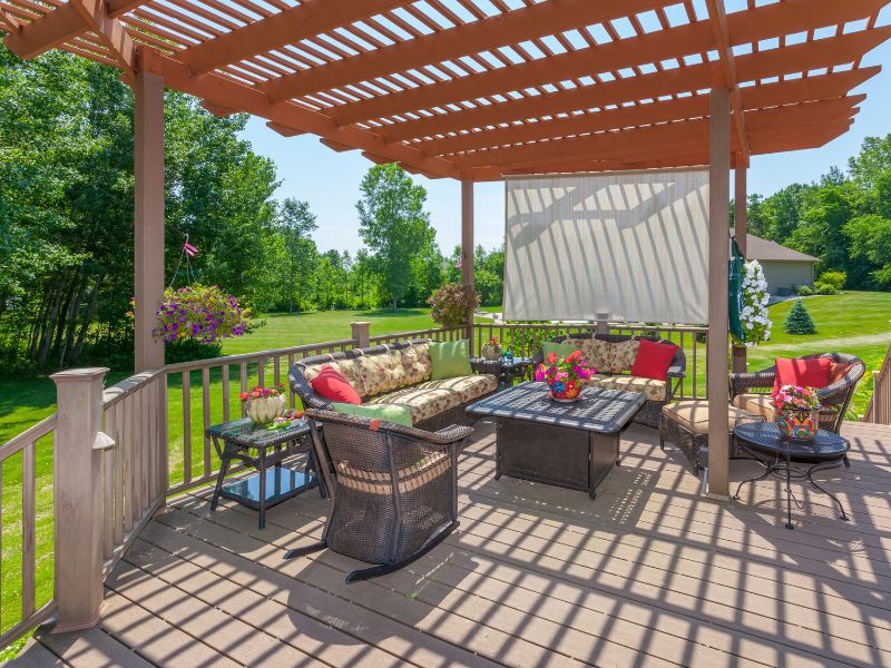 Transform Your Patio with Expert Deck Cleaning
